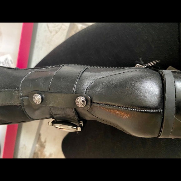 Vince Camuto blk boot - Picture 4 of 8
